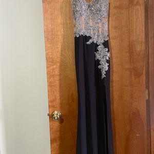 Size 1 Blondi nites formal/prom dress